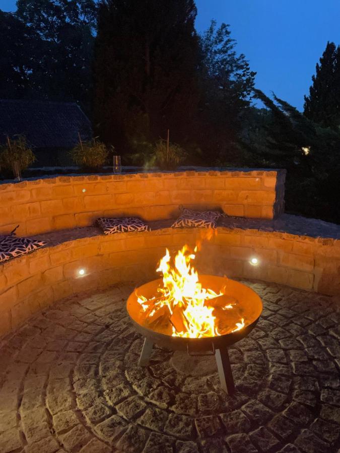 Gorgeous Country Cottage On Outskirts Of Bath With Wood Fired Hot Tub Midford エクステリア 写真