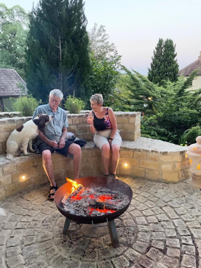 Gorgeous Country Cottage On Outskirts Of Bath With Wood Fired Hot Tub Midford エクステリア 写真